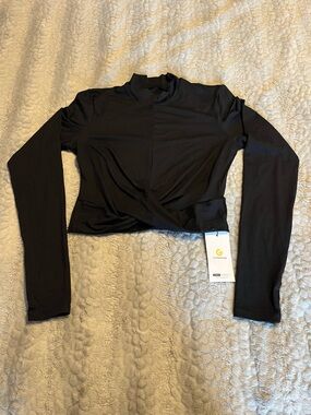 Black Long-Sleeve Twist Front Top
